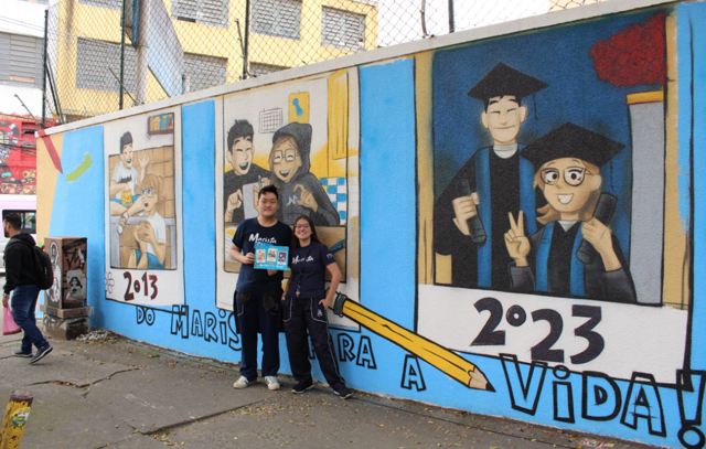 Colégio de São Paulo revitaliza muro com pinturas de alunos na rua dos Lavapés
