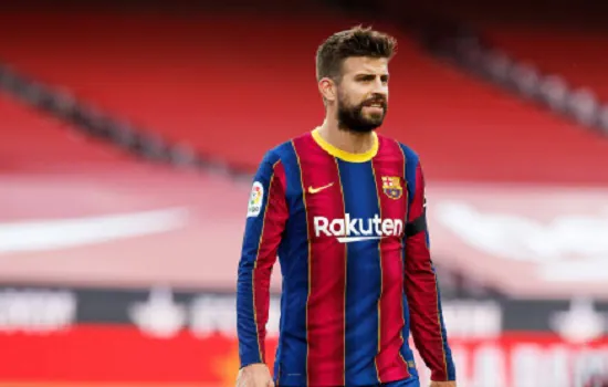 Capitão Piqué admite que ‘há uma série de problemas’ no Barcelona após insucessos