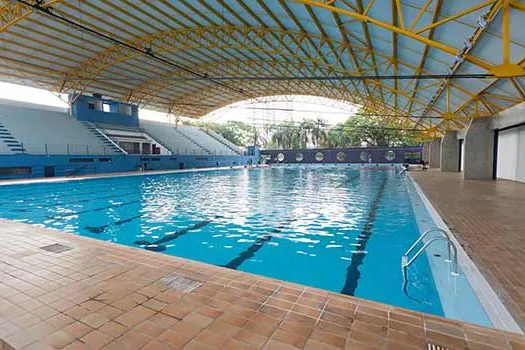 Piscina olímpica do Complexo Pedro Dell’Antonia recebe treinamento teste