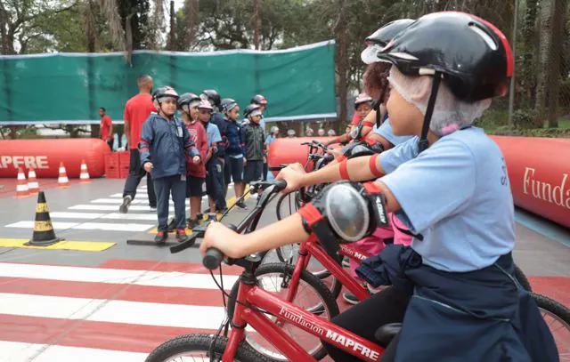 Santo André e Fundação Mapfre realizam ação sobre segurança viária