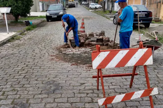 Prefeitura promove manutenção em vias de Ribeirão Pires