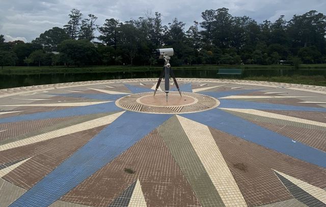 Planetário Ibirapuera realiza evento para observação com telescópio do cometa verde