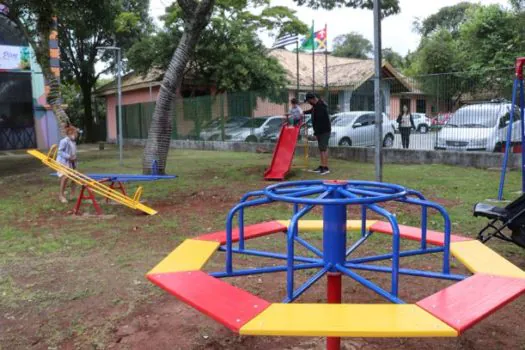 Ribeirão Pires inaugura playground no jardim do Museu