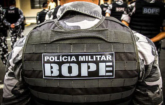 PMs do Bope são condenados por passar informações a traficantes