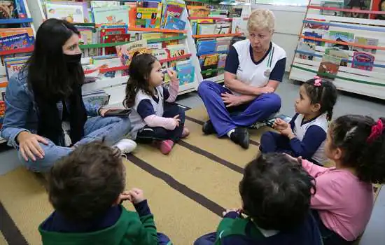 Escola municipal de São Caetano cria podcast com histórias contadas pelos próprios alunos