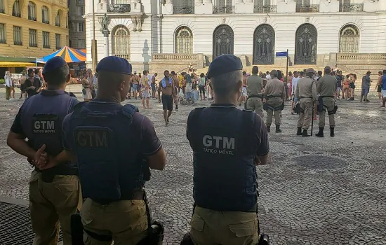 Ordem Pública e Guarda Municipal desmontam 8 blocos de carnaval no RJ