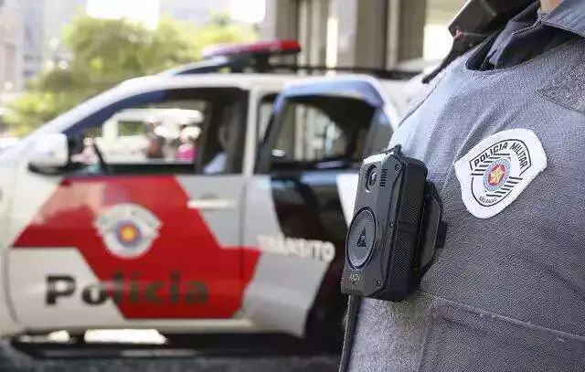 Polícia investiga rede clandestina de envio de celulares roubados via navios