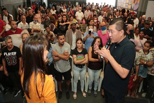 Taka recebe a Deputada Federal Bruna Furlan em Diadema para participar do Takacast