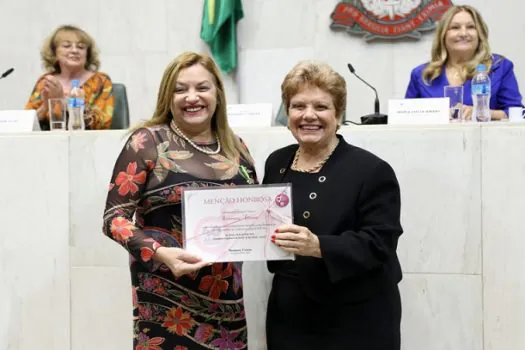 Alesp homenageia os 40 anos do Conselho Estadual da Condição Feminina