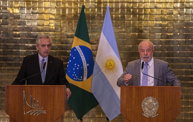 Lula recebe presidente da Argentina