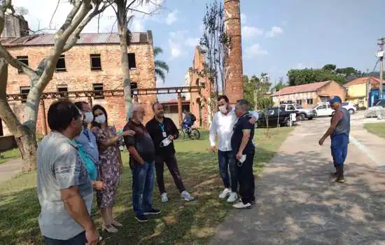 Ribeirão Pires inicia “Pomar Urbano” para homenagear médicos da cidade