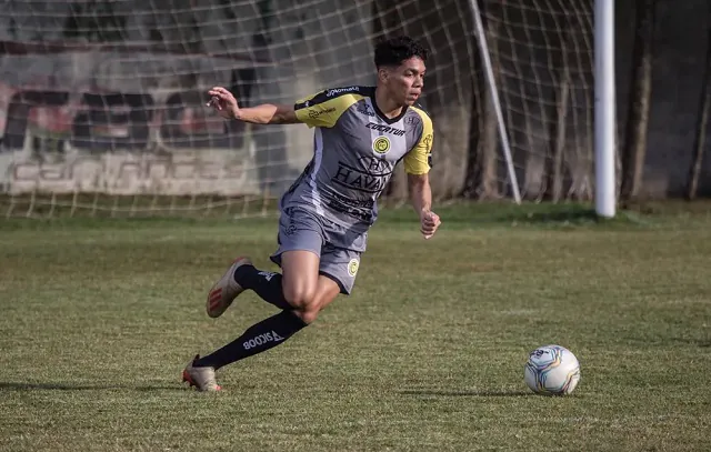 Ponte Preta contrata atacante Paulo Baya