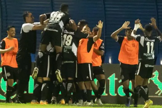 Ponte Preta goleia o Fluminense-PI e avança na Copa do Brasil