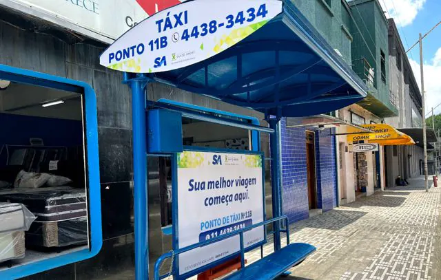 Santo André realiza reforma de pontos de táxi