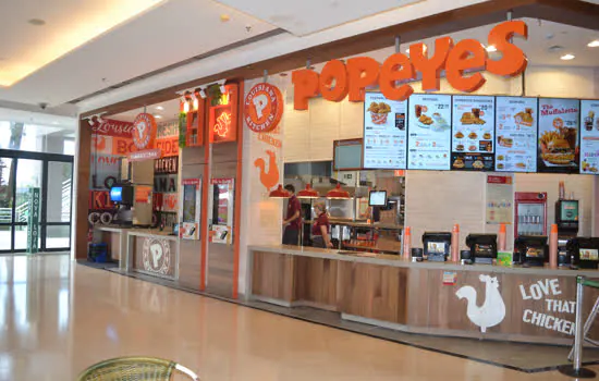 Nova unidade Popeyes® abre no Shopping Praça da Moça