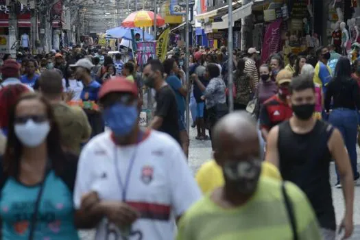 Brasil soma 203,063 milhões de habitantes em 2022, aponta Censo Demográfico do IBGE