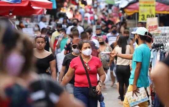 População desocupada diminuiu em um trimestre e totaliza 9