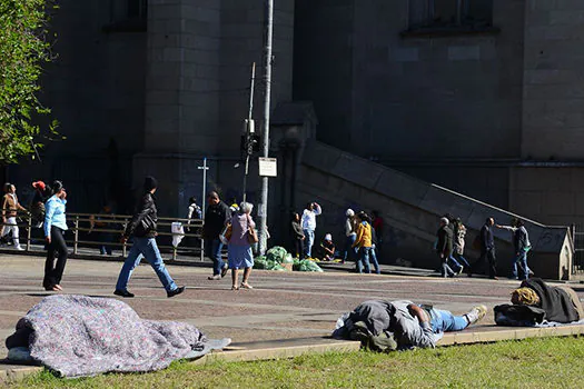 População de rua passa de 24 mil na cidade de São Paulo