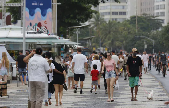 Covid-19: taxa de óbitos é 27 vezes maior entre idosos sem imunização