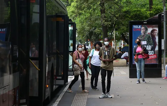 Covid-19: Casos vão a 30.152.402 e mortes a 661.258