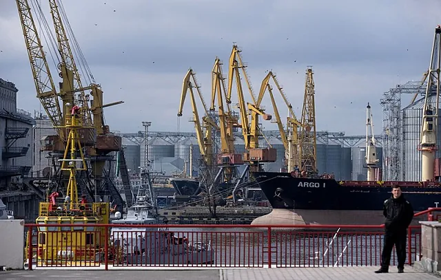 Rússia ataca porto em Odessa