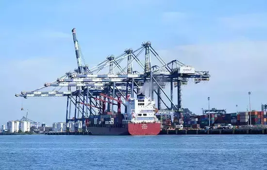 Movimentação de contêiner e cargas no Porto de Santos bate recorde até agosto