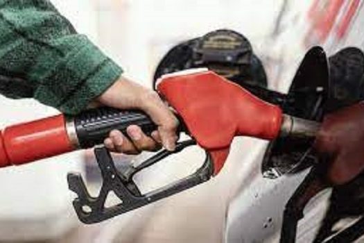 ANP fiscaliza qualidade dos combustíveis e interdita postos em SP