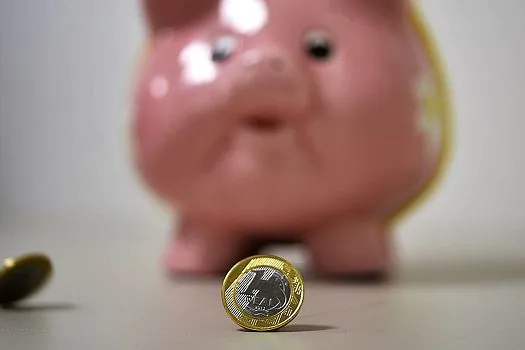 Poupança tem retirada líquida de R$ 5,9 bilhões em setembro