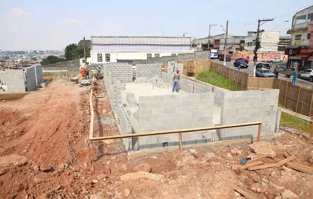 Obras da Praça da Cidadania avançam em Diadema