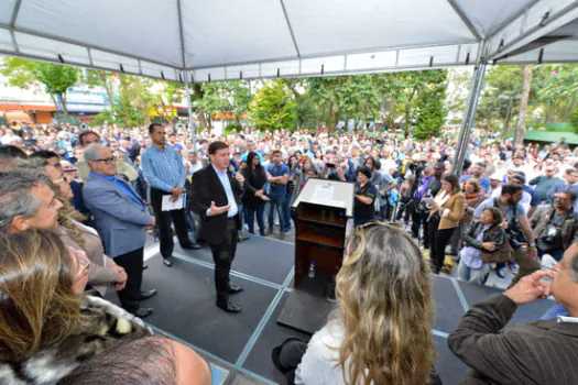 Praça Lauro Gomes será modernizada