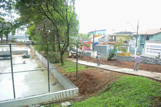 Obras de praça-parque do bairro Taboão atingem 70% de execução