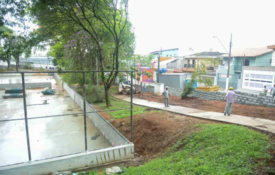 Obras de praça-parque do bairro Taboão atingem 70% de execução