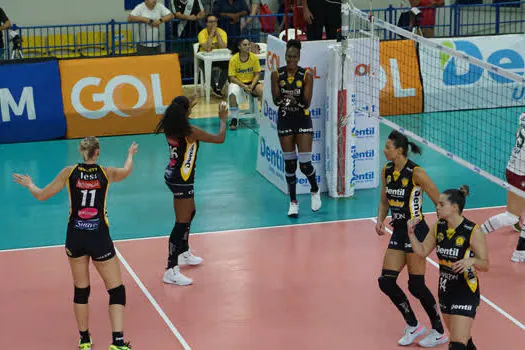 Superliga Feminina 19/20: Dentil/Praia Clube e Sesc RJ duelam nesta quarta-feira