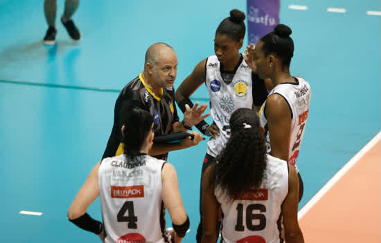 Superliga Banco do Brasil: Dentil/Praia Clube e Curitiba Vôlei fazem duelo nesta quarta