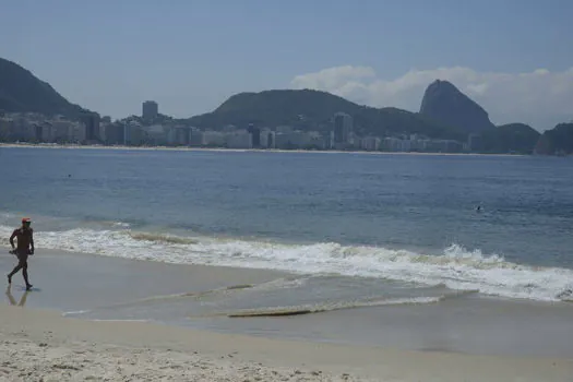 Só 2 de cada 10 praias das capitais brasileiras estão limpas o ano inteiro