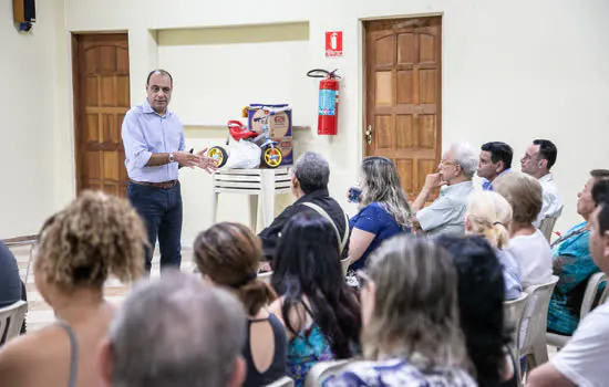 Auricchio presta contas para moradores do Bairro São José