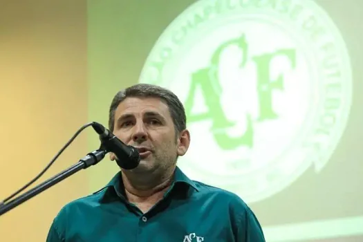 Chapecoense rebate Sampaio Corrêa e nega suposto ato racista do presidente