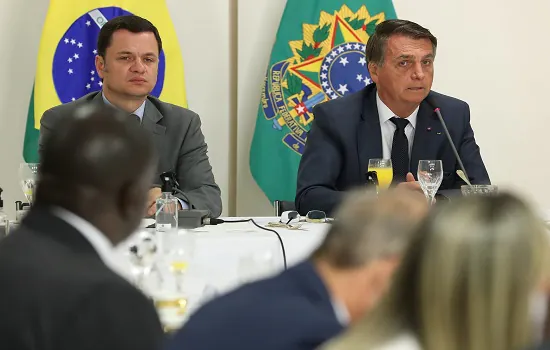 CPI vai acusar Bolsonaro de charlatanismo