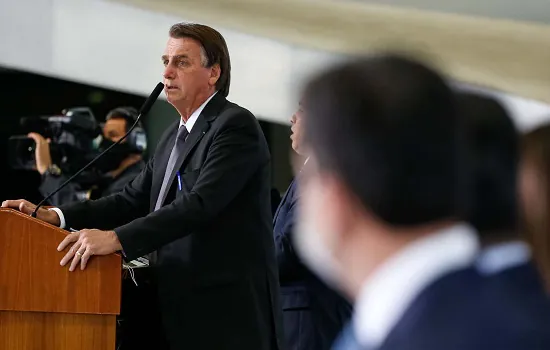 DPU e MPF representam contra presidente Jair Bolsonaro por prática de racismo