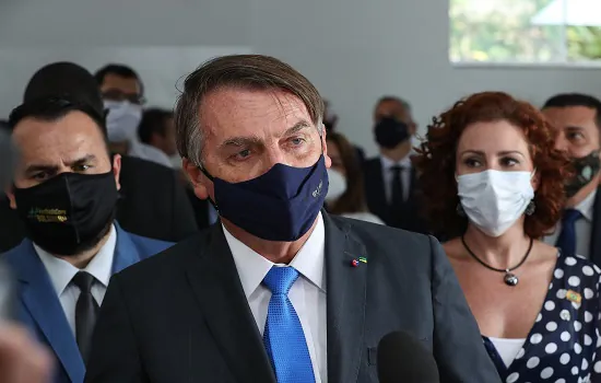 Bolsonaro volta a dizer que vai vetar apenas ‘excesso’ do fundo eleitoral