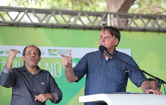 Bolsonaro veta ampliar quimioterapia oral em plano de saúde; médicos reagem