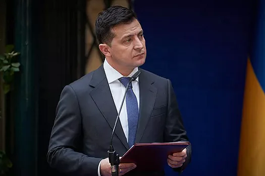 Zelensky diz estar aberto a encontro com Putin, mas só se houver cessar-fogo