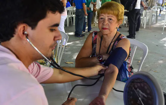 Controle da pressão arterial tem papel fundamental na prevenção do AVC