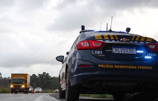 Rodovias federais têm dois pontos de bloqueio