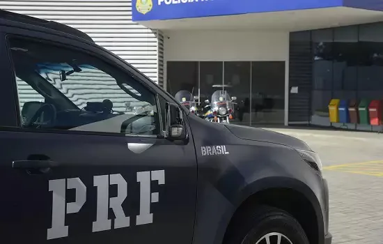 PRF detém homem transportando mais de R$ 2