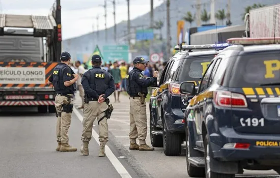 Protestos em rodovias são retomados; PRF contabiliza ao menos 9 novos bloqueios