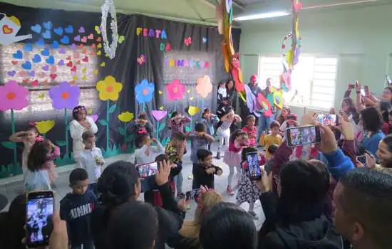 Chegada da primavera é celebrada nas escolas de Ribeirão Pires