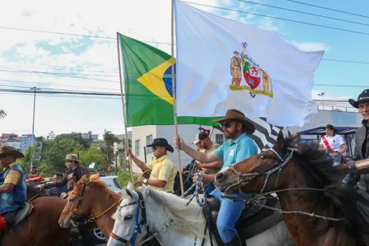 Procissão dos Carroceiros reúne 3.000 pessoas em São Bernardo