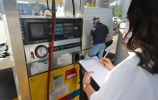 Vistoria do Procon Diadema aponta queda do valor da gasolina na cidade