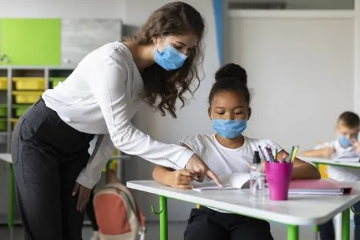 TJ-SP nega recurso de professores contra a volta às aulas